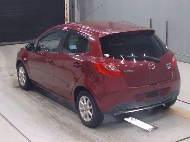 MAZDA DEMIO 2012
