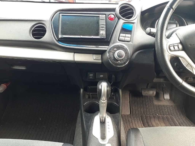 HONDA INSIGHT 2013