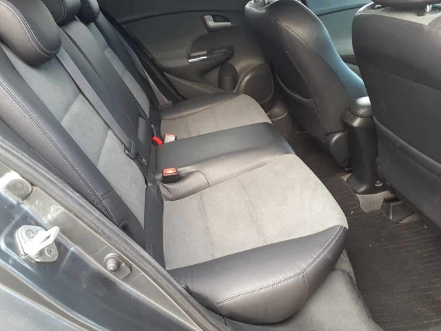HONDA INSIGHT 2013