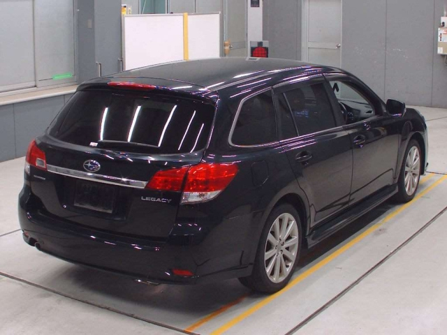 SUBARU LEGACY 2013