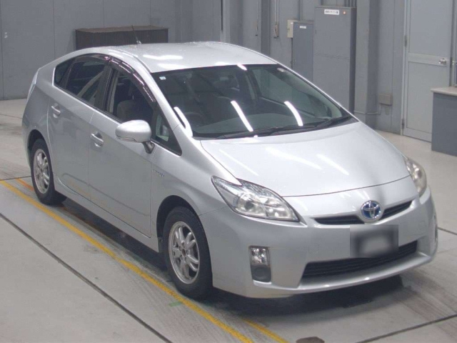 TOYOTA PRIUS 2010