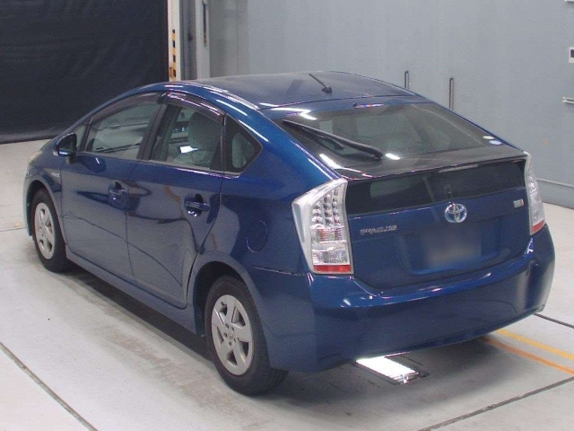 TOYOTA PRIUS 2010