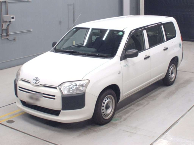TOYOTA PROBOX 2016