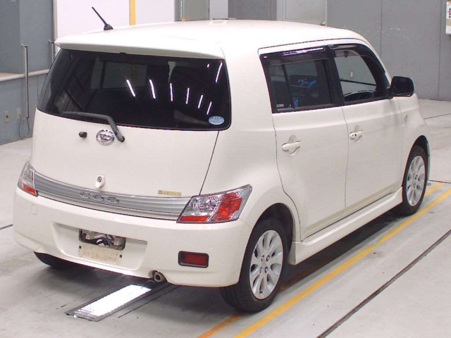 DAIHATSU COO 2012