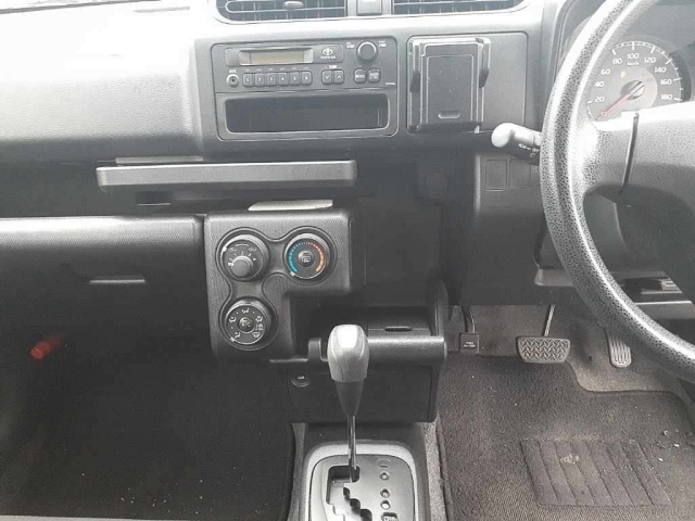 TOYOTA PROBOX 2016