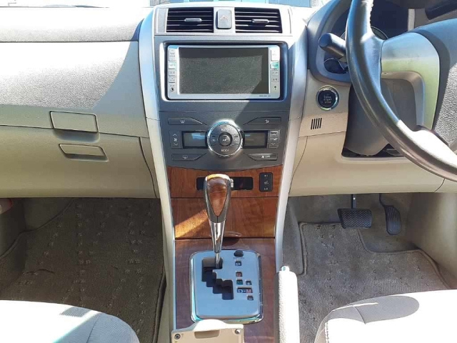 TOYOTA COROLLA AXIO 2009