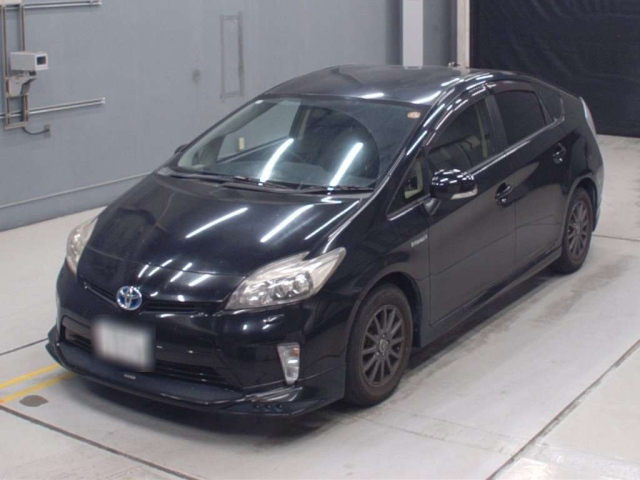 TOYOTA PRIUS 2012