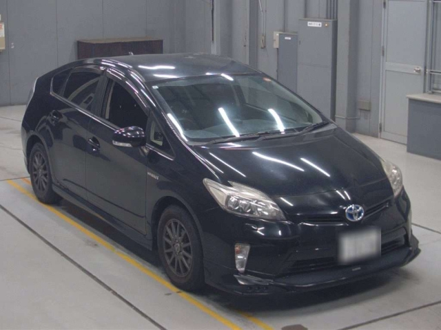 TOYOTA PRIUS 2012