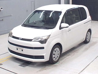 TOYOTA SPADE 2013