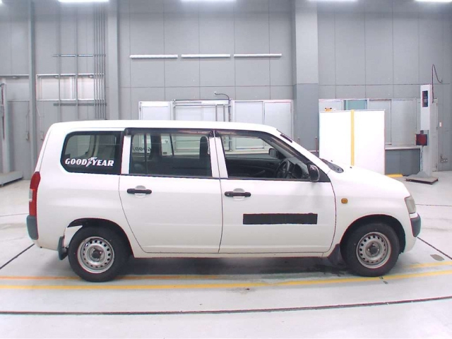 TOYOTA PROBOX 2012