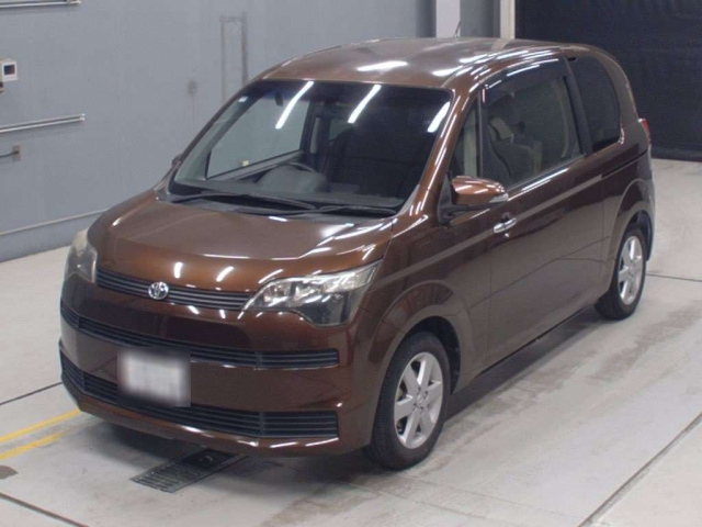 TOYOTA SPADE 2014