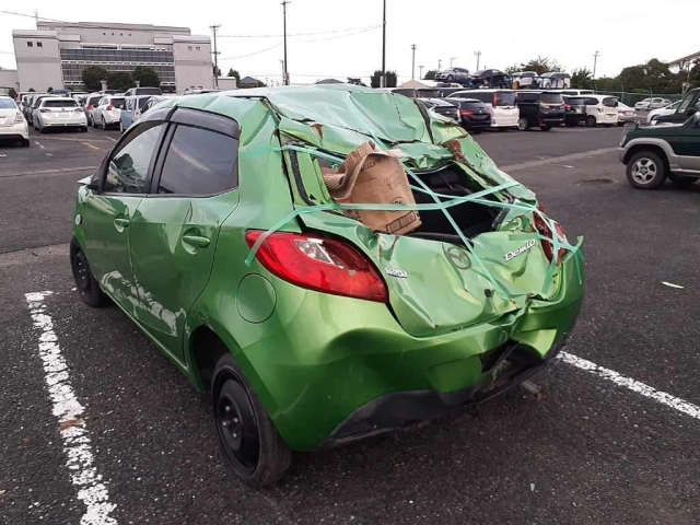MAZDA DEMIO 2008