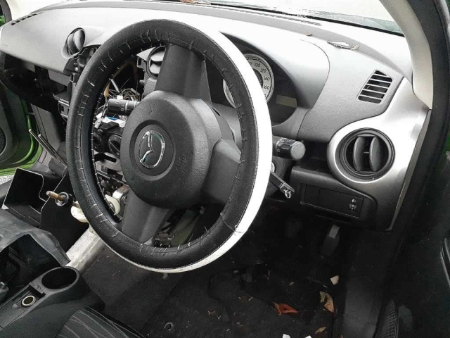 MAZDA DEMIO 2008