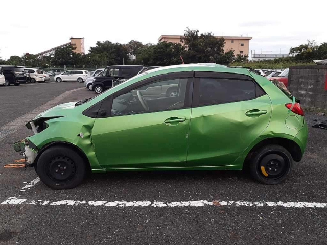 MAZDA DEMIO 2008