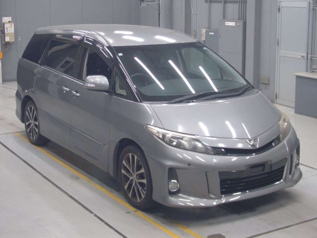 TOYOTA ESTIMA 2012