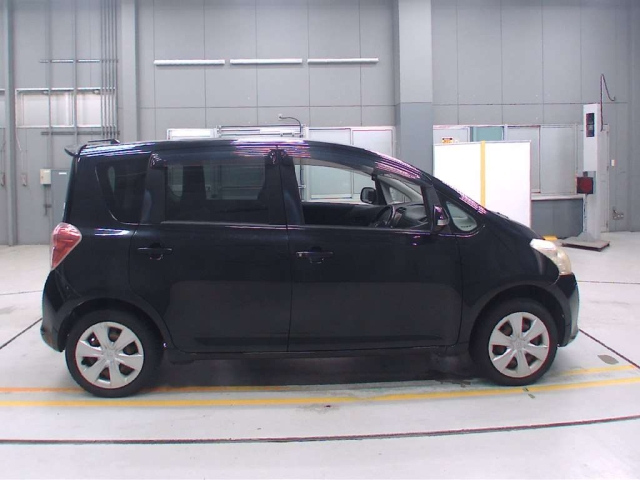 TOYOTA RACTIS 2008