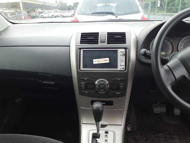 TOYOTA COROLLA FIELDER 2010