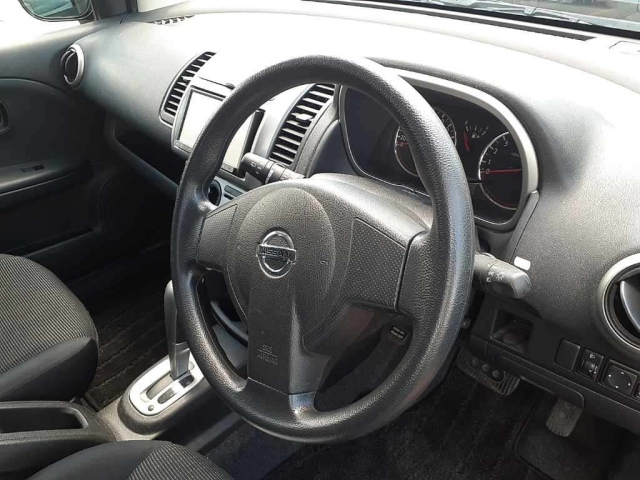 NISSAN NOTE 2010