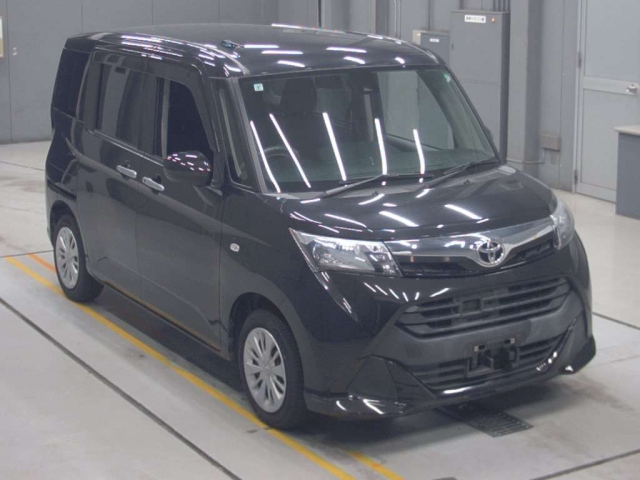 TOYOTA TANK 2017