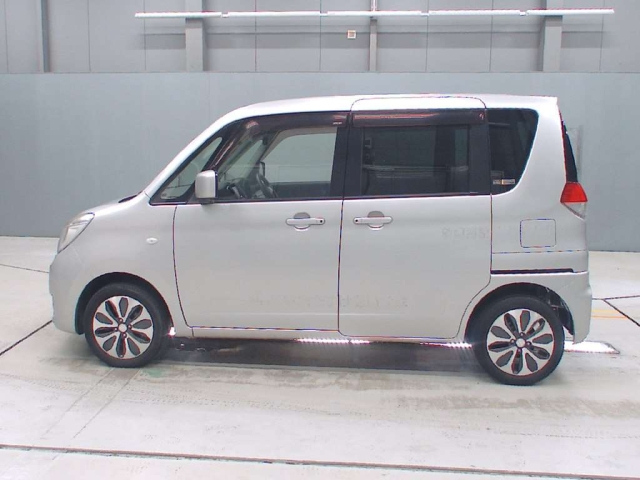SUZUKI SOLIO 2014