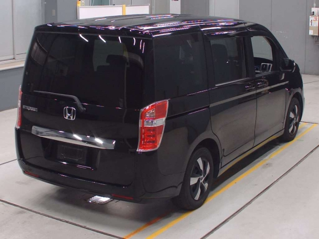 HONDA STEP WAGON 2012