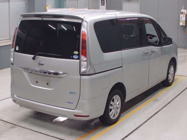 NISSAN SERENA 2012
