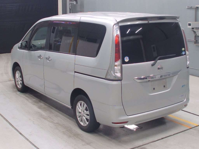 NISSAN SERENA 2012