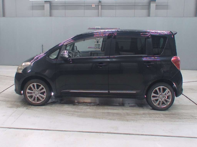 TOYOTA RACTIS 2008