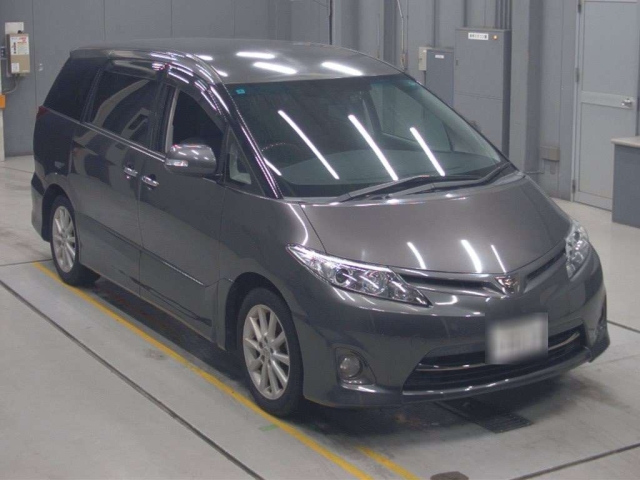 TOYOTA ESTIMA 2012