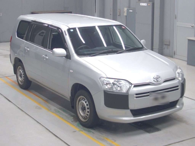 TOYOTA PROBOX 2018