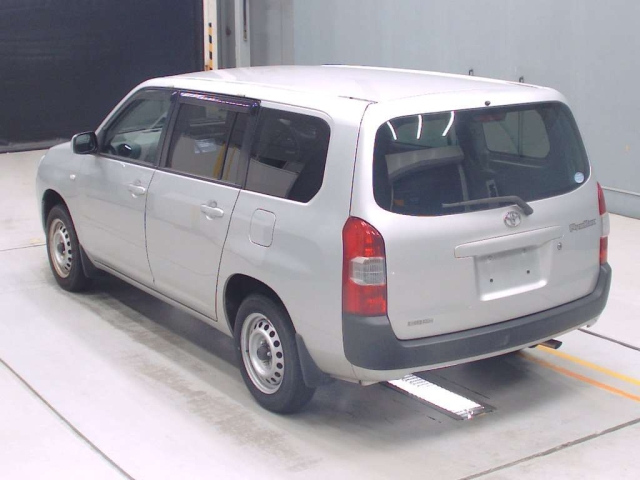 TOYOTA PROBOX 2018