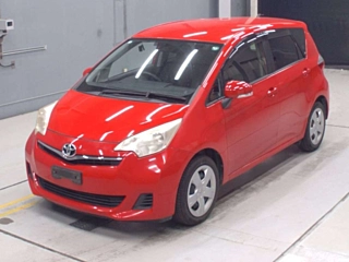 TOYOTA RACTIS 2012