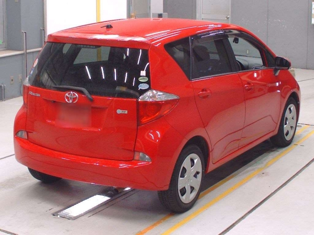 TOYOTA RACTIS 2012