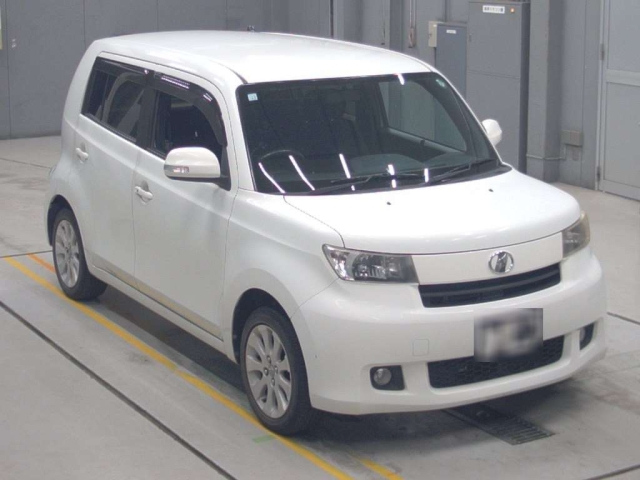 TOYOTA BB 2008