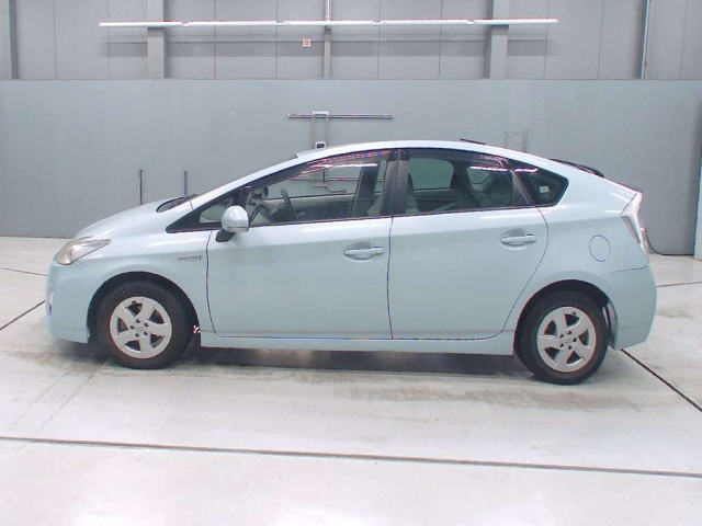 TOYOTA PRIUS 2009