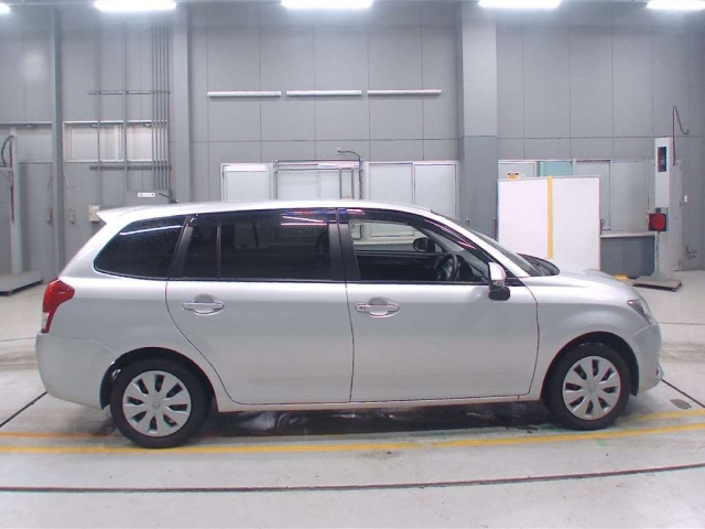 TOYOTA COROLLA FIELDER 2014