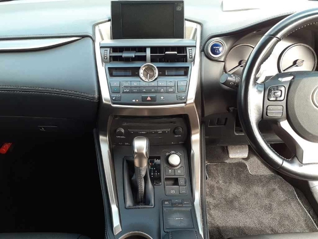 LEXUS NX 2017