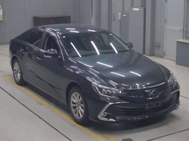 TOYOTA MARK X 2019