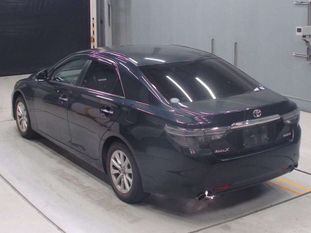 TOYOTA MARK X 2019