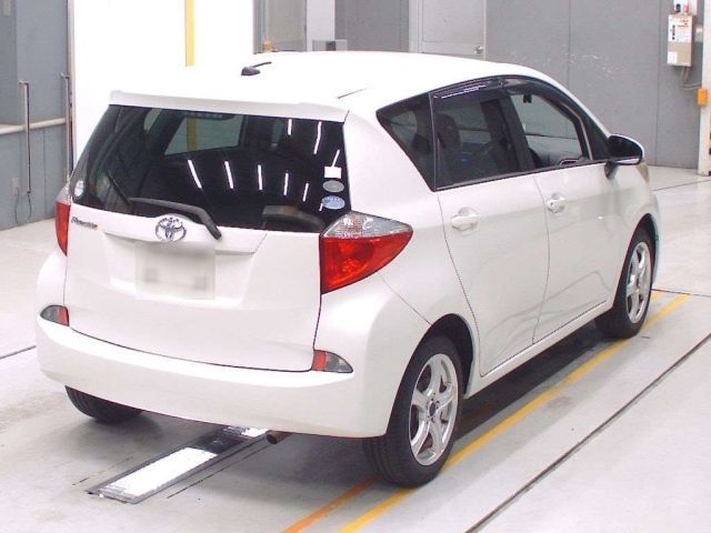 TOYOTA RACTIS 2012