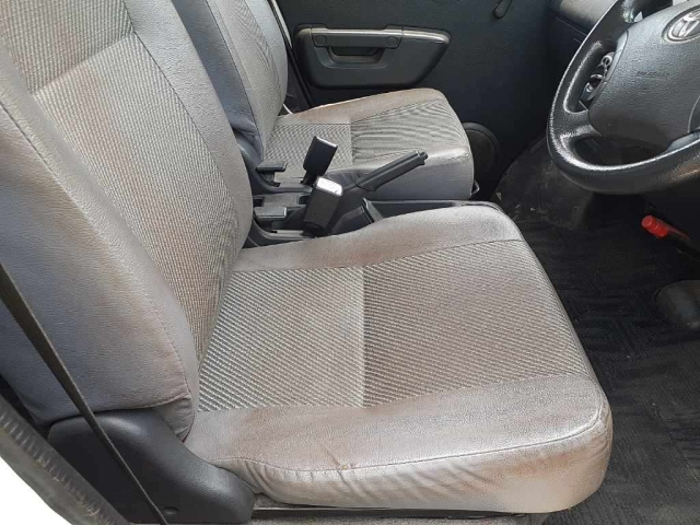 TOYOTA LITE ACE VAN 2011