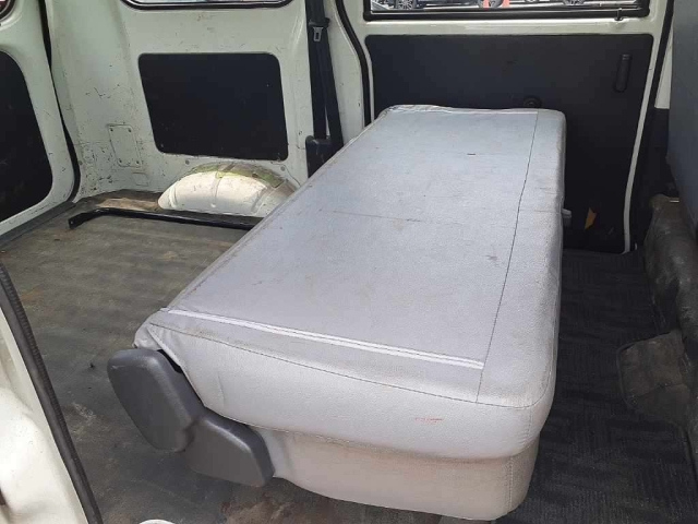 TOYOTA LITE ACE VAN 2011