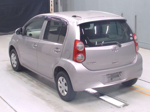 TOYOTA PASSO 2011