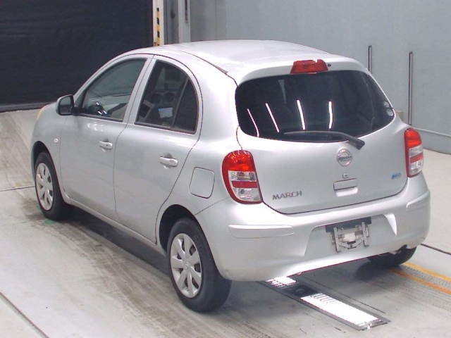 NISSAN MARCH 2011