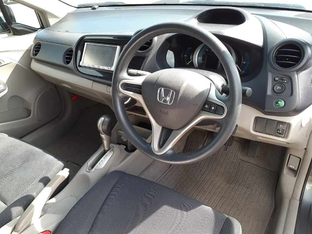 HONDA INSIGHT 2010