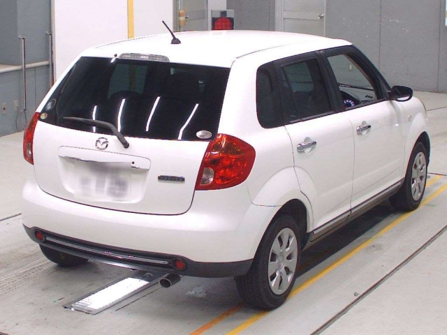 MAZDA VERISA 2013