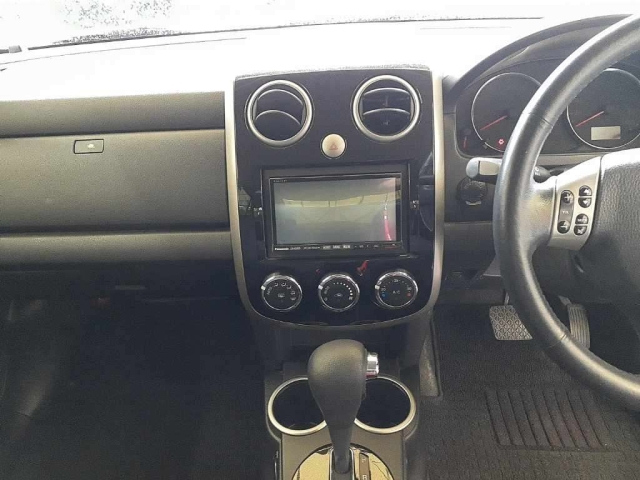 MAZDA VERISA 2013