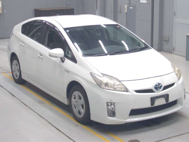 TOYOTA PRIUS 2010