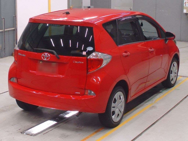 TOYOTA RACTIS 2012