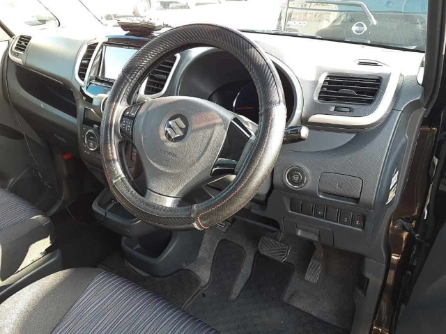SUZUKI SOLIO 2012